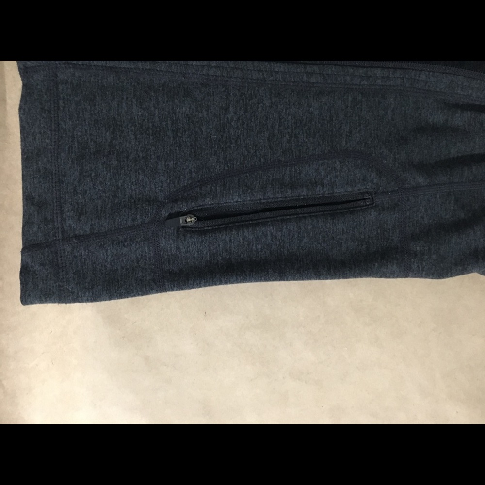 Zella jacket - Picture 6 of 6